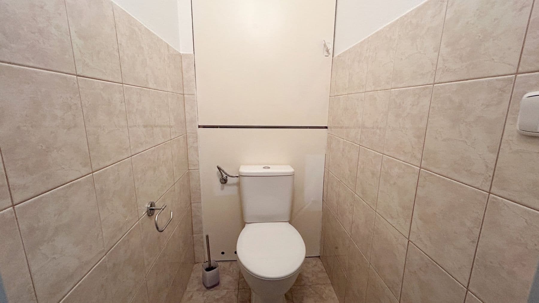 Prenájom bytu 2-izbový 42 m², Rimavské Soboty, Kolín, Středočeský kraj Prenájom bytu 2-izbový 42 m², Rimavské Soboty, Kolín, Středočeský kraj