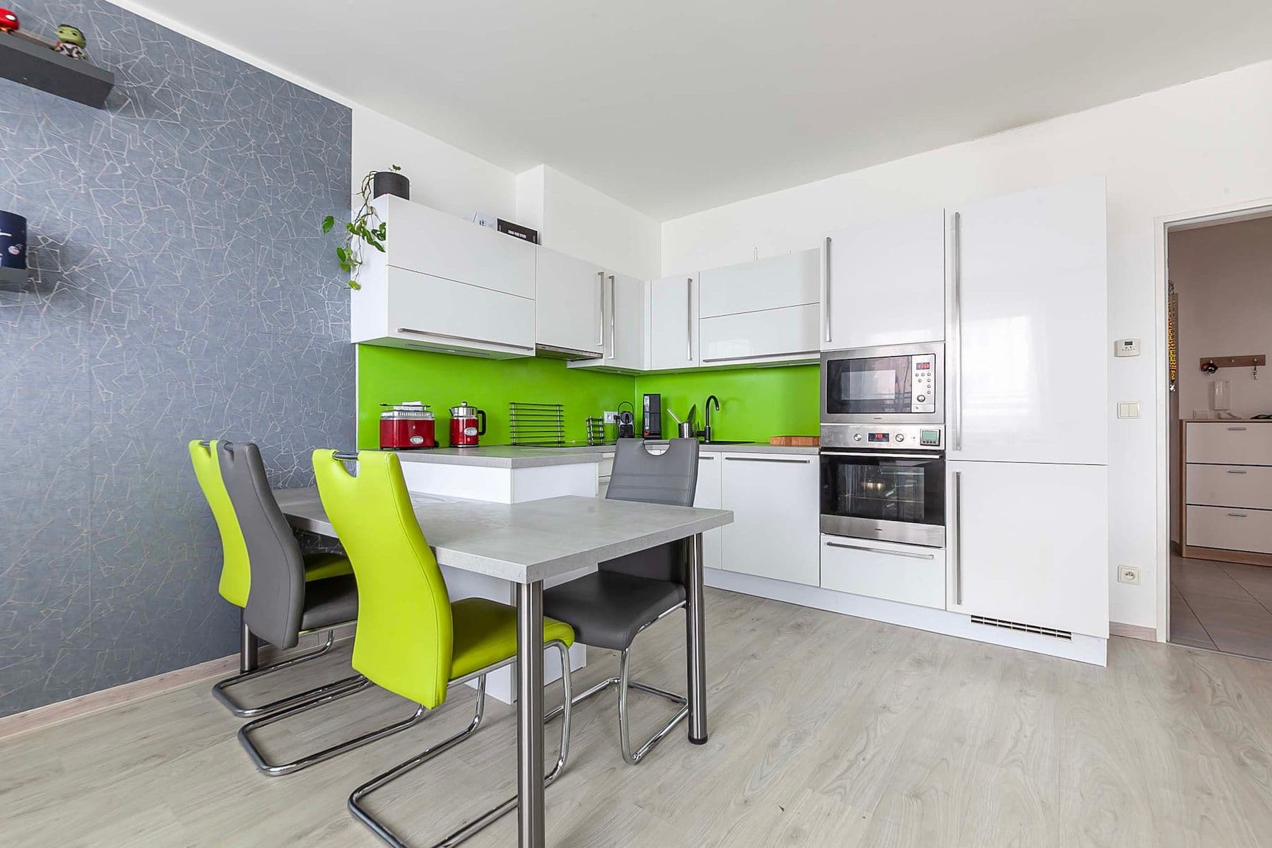 Predaj bytu 2-izbový 82 m², Ecksteinova, Chýně, Středočeský kraj Predaj bytu 2-izbový 82 m², Ecksteinova, Chýně, Středočeský kraj