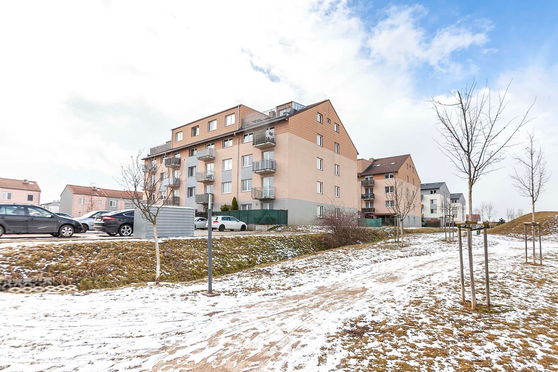 Predaj bytu 2-izbový 82 m², Ecksteinova, Chýně, Středočeský kraj Predaj bytu 2-izbový 82 m², Ecksteinova, Chýně, Středočeský kraj