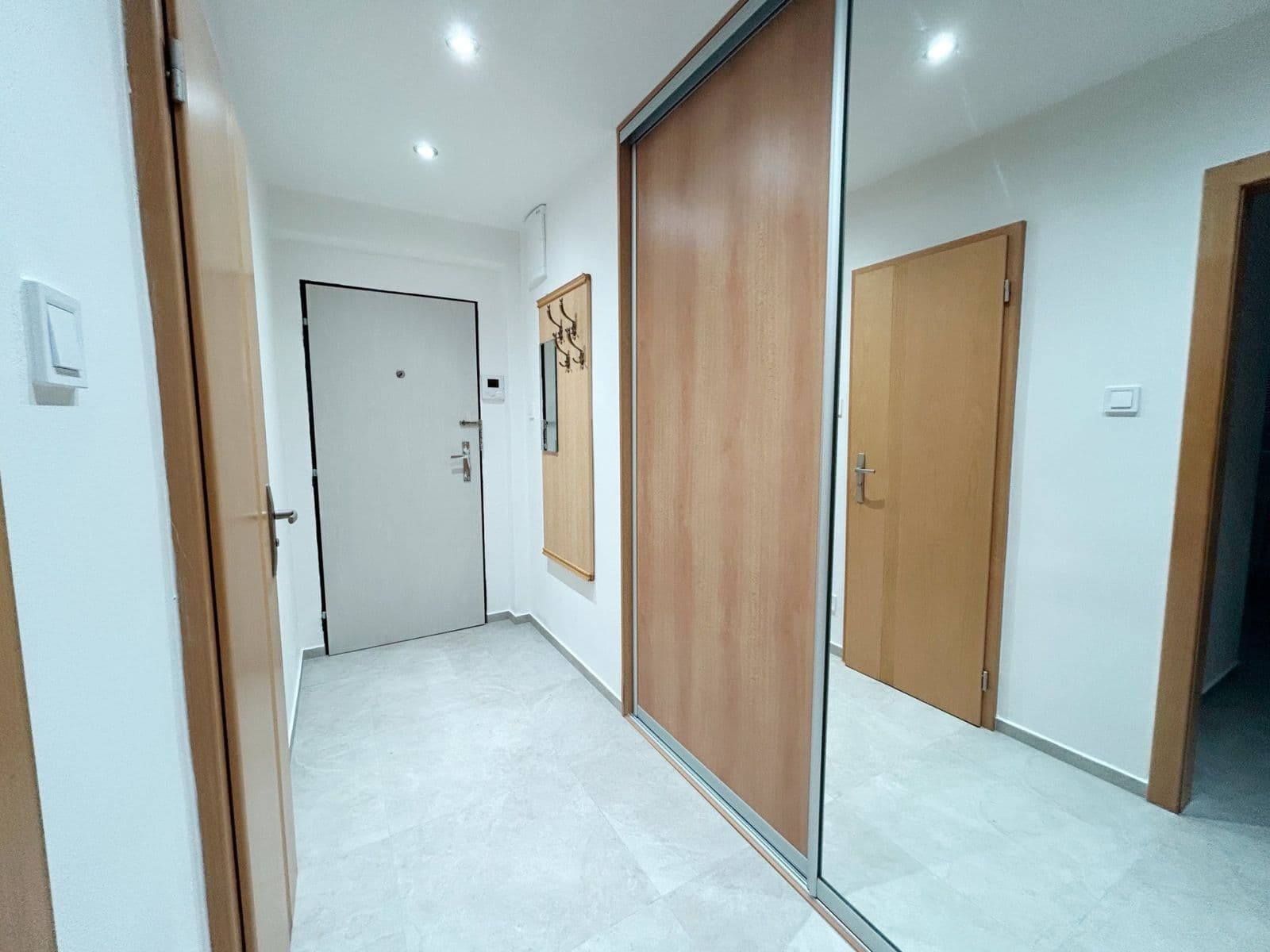 Prenájom bytu 2-izbový 52 m², Mánesova, Poděbrady, Středočeský kraj Prenájom bytu 2-izbový 52 m², Mánesova, Poděbrady, Středočeský kraj