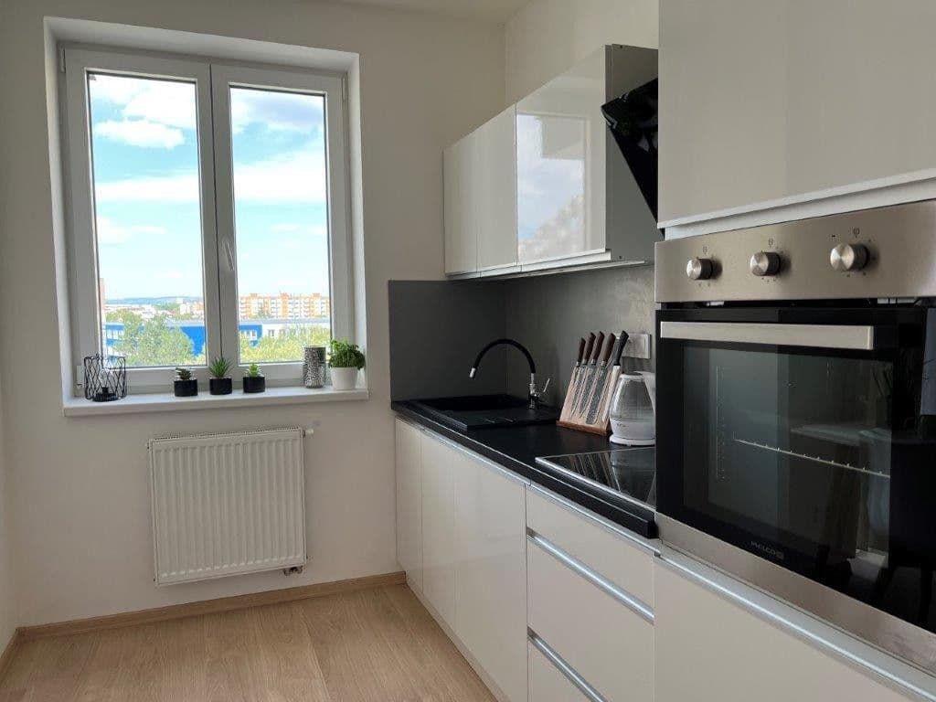 Prenájom bytu 1-izbový 34 m², Janského, Olomouc, Olomoucký kraj Prenájom bytu 1-izbový 34 m², Janského, Olomouc, Olomoucký kraj