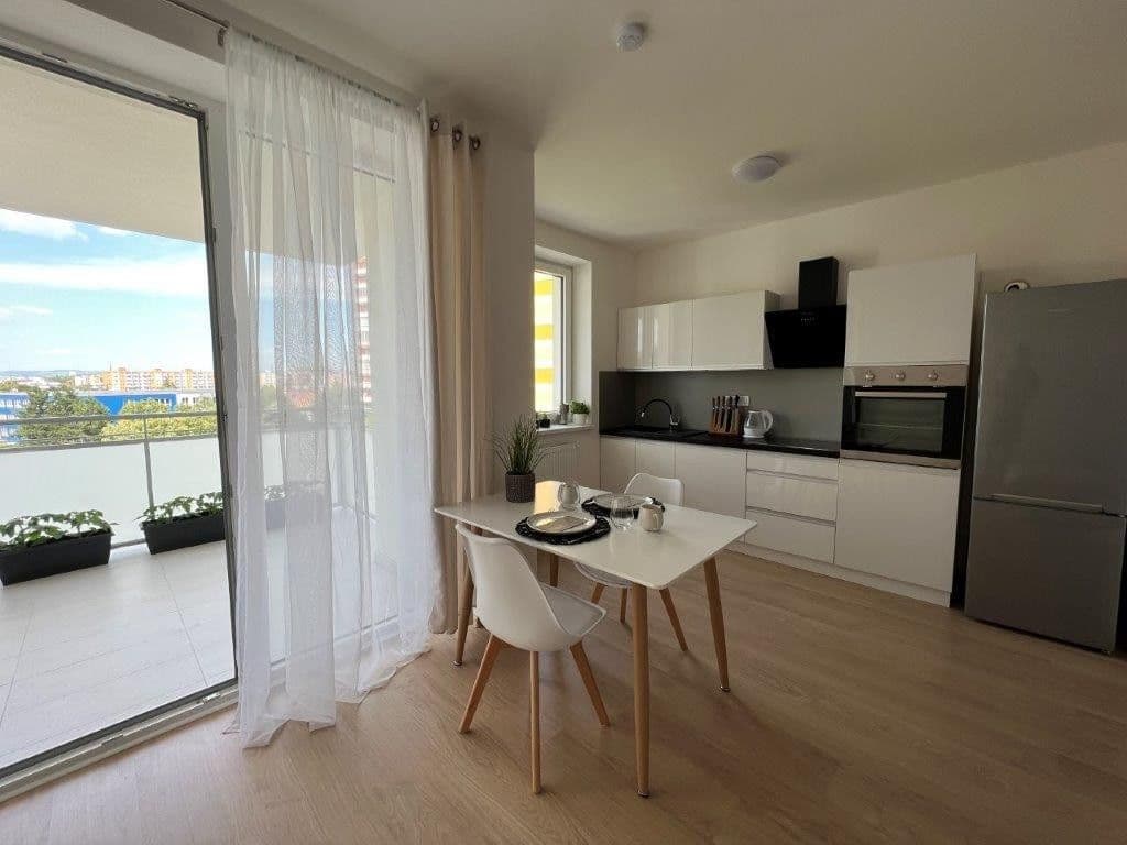 Prenájom bytu 1-izbový 34 m², Janského, Olomouc, Olomoucký kraj Prenájom bytu 1-izbový 34 m², Janského, Olomouc, Olomoucký kraj