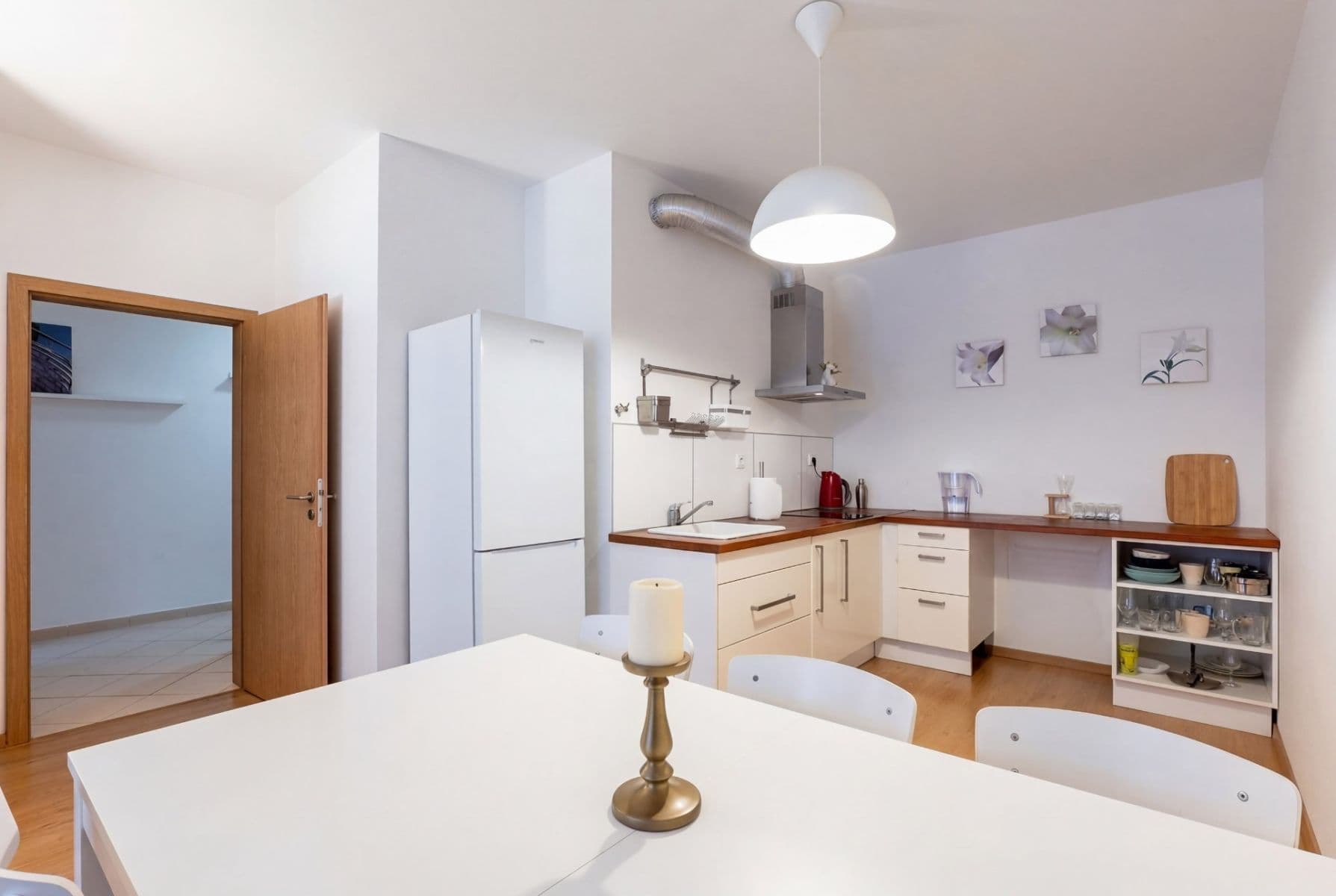 Predaj bytu 2-izbový 59 m², Pod Harfou, Praha, Praha Predaj bytu 2-izbový 59 m², Pod Harfou, Praha, Praha