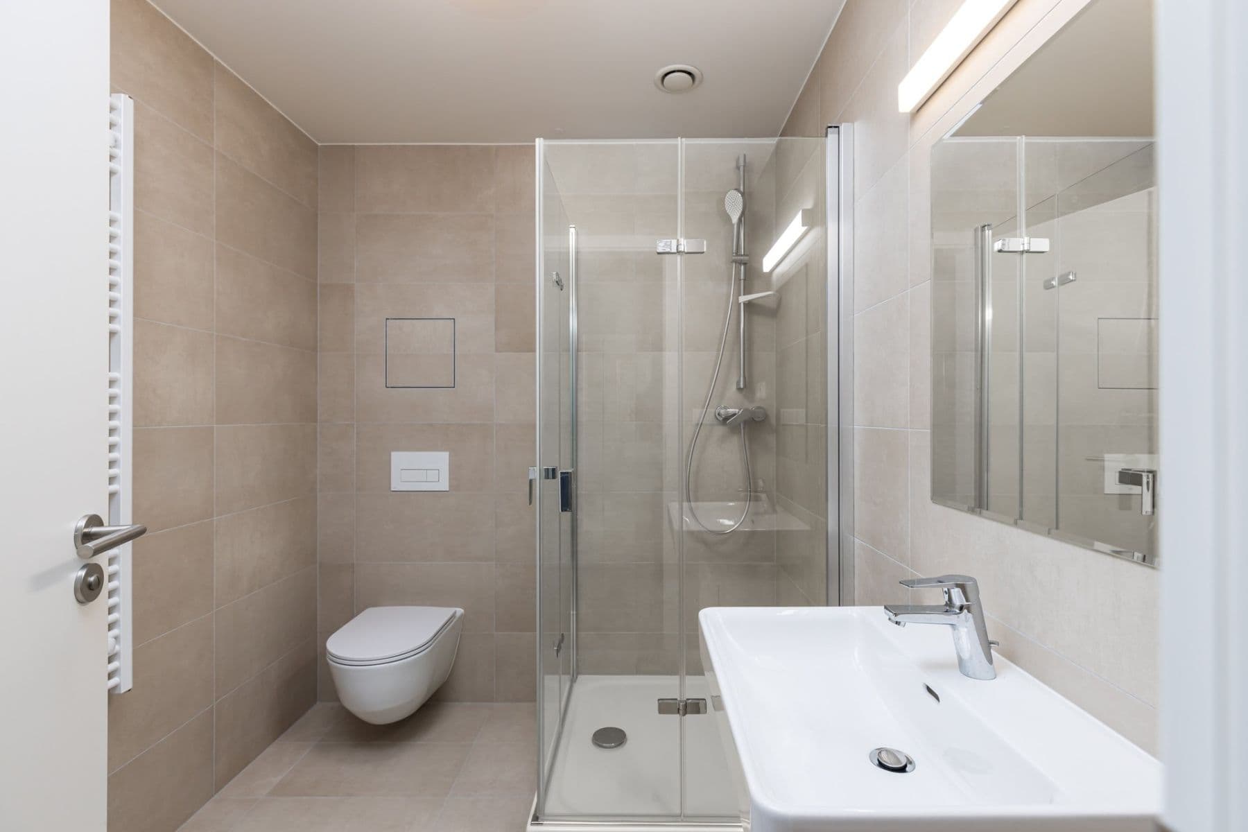 Prenájom bytu 1-izbový 37 m², Fafkových, Praha, Praha Prenájom bytu 1-izbový 37 m², Fafkových, Praha, Praha