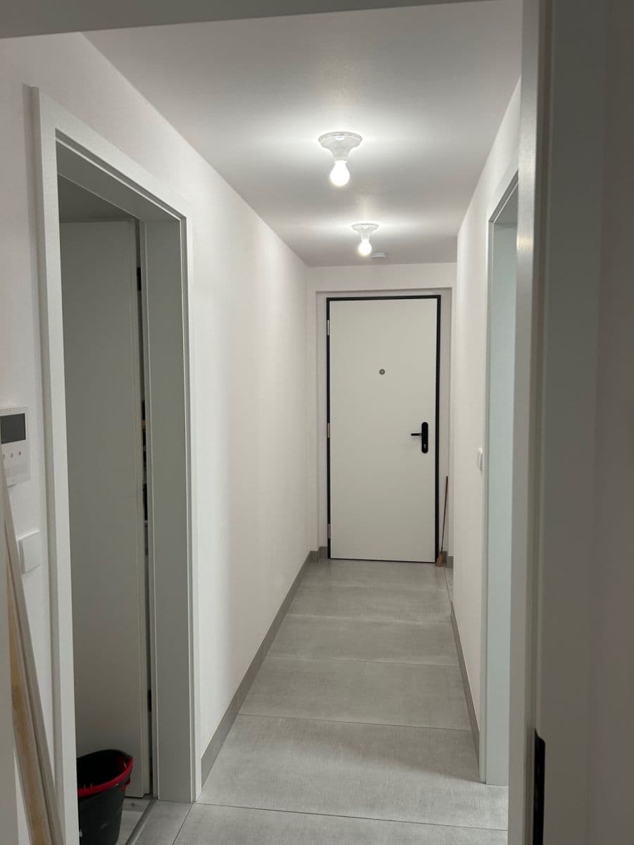 Prenájom bytu 2-izbový 49 m², Křižíkova, Praha, Praha Prenájom bytu 2-izbový 49 m², Křižíkova, Praha, Praha