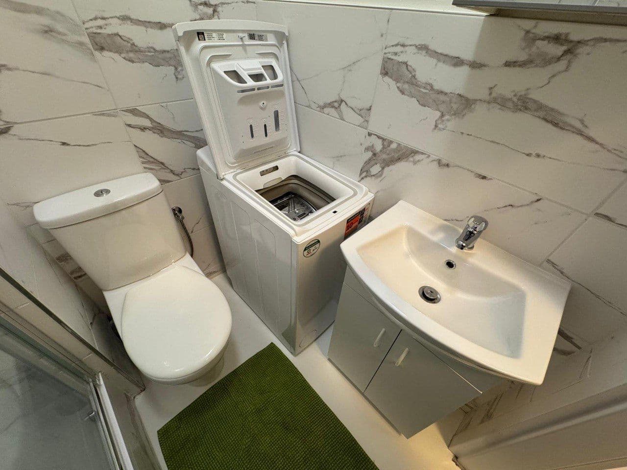 Prenájom bytu 2-izbový 55 m², Sokolská, Praha, Praha Prenájom bytu 2-izbový 55 m², Sokolská, Praha, Praha