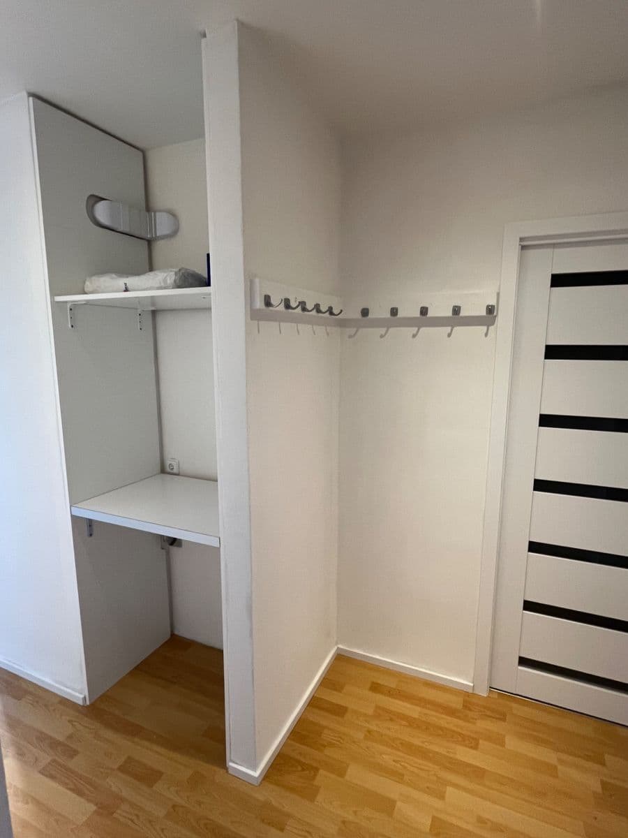 Prenájom bytu 2-izbový 44 m², Plynární, Říčany, Středočeský kraj Prenájom bytu 2-izbový 44 m², Plynární, Říčany, Středočeský kraj