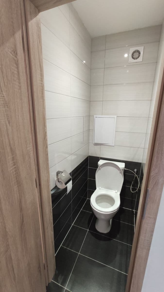 Prenájom bytu 2-izbový 46 m², Bajkonurská, Praha, Praha Prenájom bytu 2-izbový 46 m², Bajkonurská, Praha, Praha