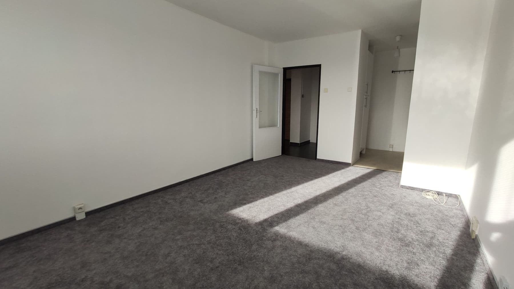 Prenájom bytu 2-izbový 46 m², Bajkonurská, Praha, Praha Prenájom bytu 2-izbový 46 m², Bajkonurská, Praha, Praha