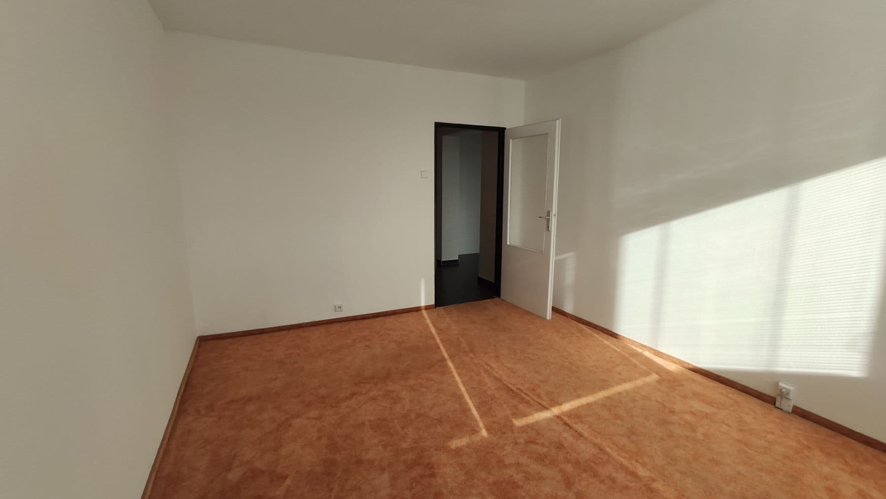 Prenájom bytu 2-izbový 46 m², Bajkonurská, Praha, Praha Prenájom bytu 2-izbový 46 m², Bajkonurská, Praha, Praha