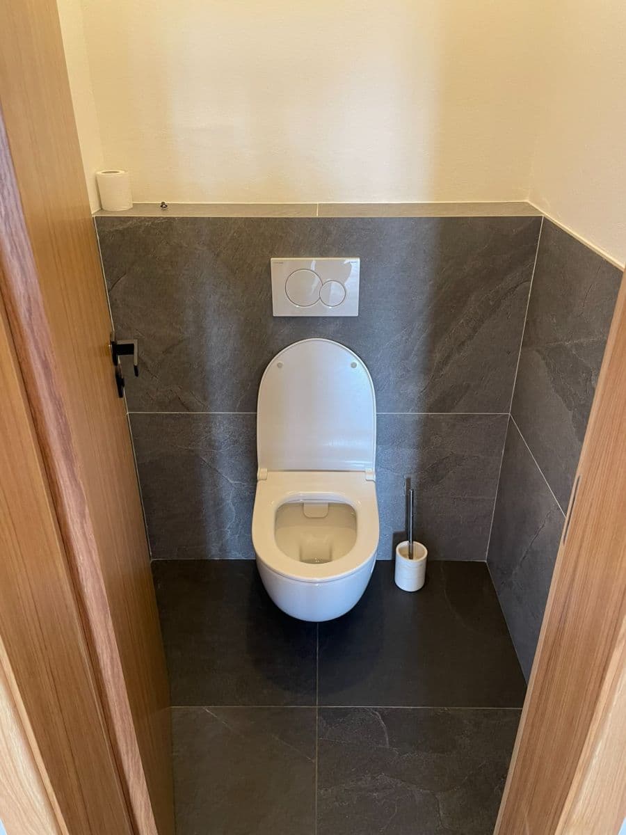 Predaj bytu 2-izbový 69 m², Komenského, Trutnov, Královéhradecký kraj Predaj bytu 2-izbový 69 m², Komenského, Trutnov, Královéhradecký kraj