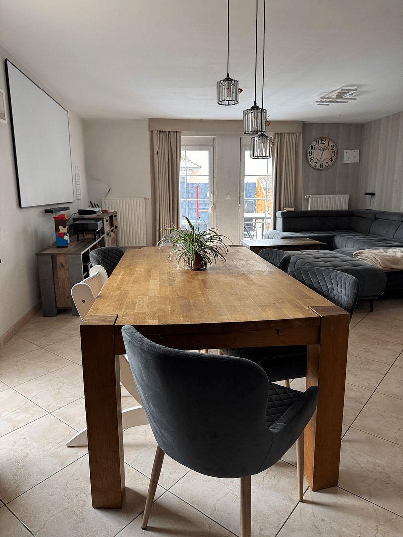 Predaj domu 130 m², pozemek 299 m², Hoppegarten, Brandenbursko Predaj domu 130 m², pozemek 299 m², Hoppegarten, Brandenbursko