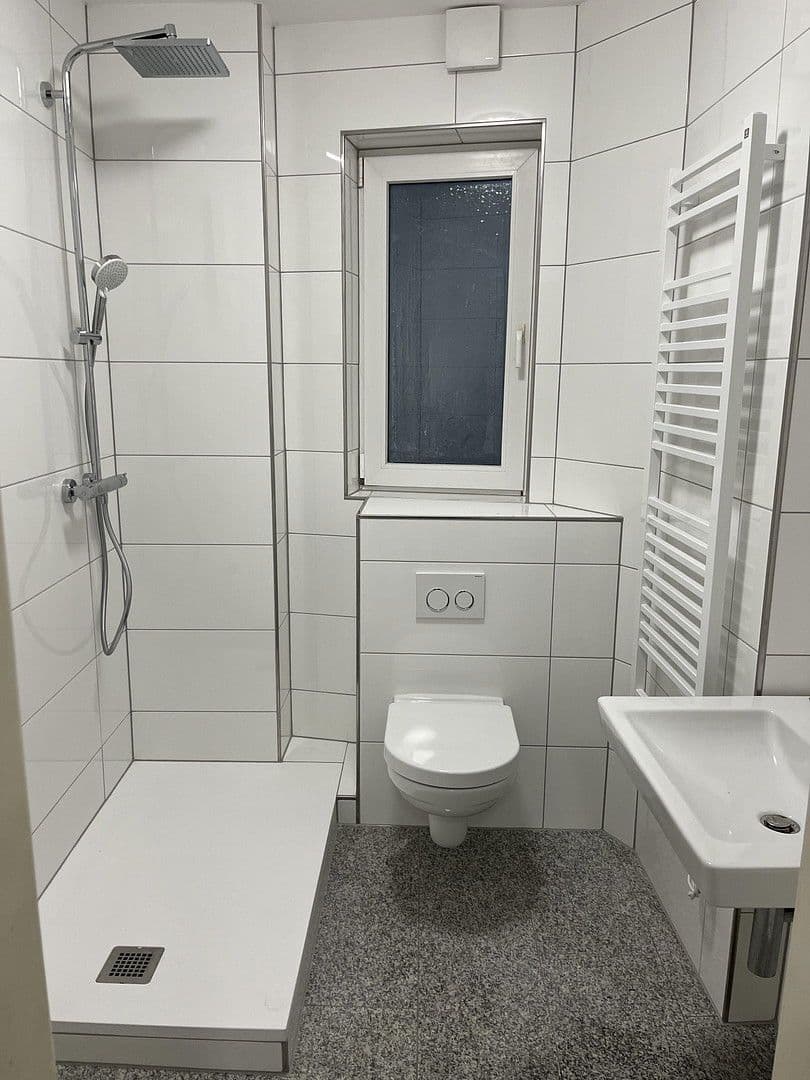 Prenájom bytu 3-izbový 70 m², Herner Straße 224, Bochum, Severné Porýnie - Westfálsko Prenájom bytu 3-izbový 70 m², Herner Straße 224, Bochum, Severné Porýnie - Westfálsko