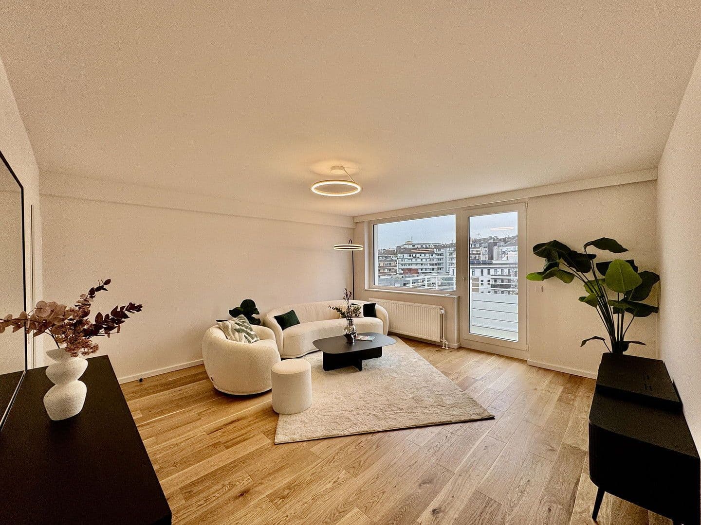 Predaj bytu 2-izbový 60 m², Kölner Str. 44, Postanschrift, Düsseldorf, Severné Porýnie - Westfálsko Predaj bytu 2-izbový 60 m², Kölner Str. 44, Postanschrift, Düsseldorf, Severné Porýnie - Westfálsko