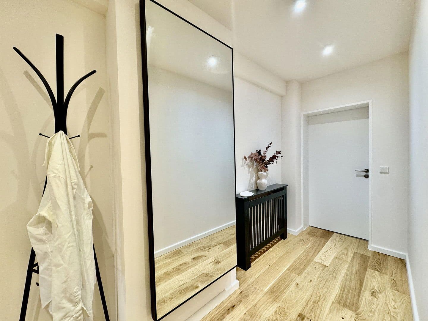 Predaj bytu 2-izbový 60 m², Kölner Str. 44, Postanschrift, Düsseldorf, Severné Porýnie - Westfálsko Predaj bytu 2-izbový 60 m², Kölner Str. 44, Postanschrift, Düsseldorf, Severné Porýnie - Westfálsko