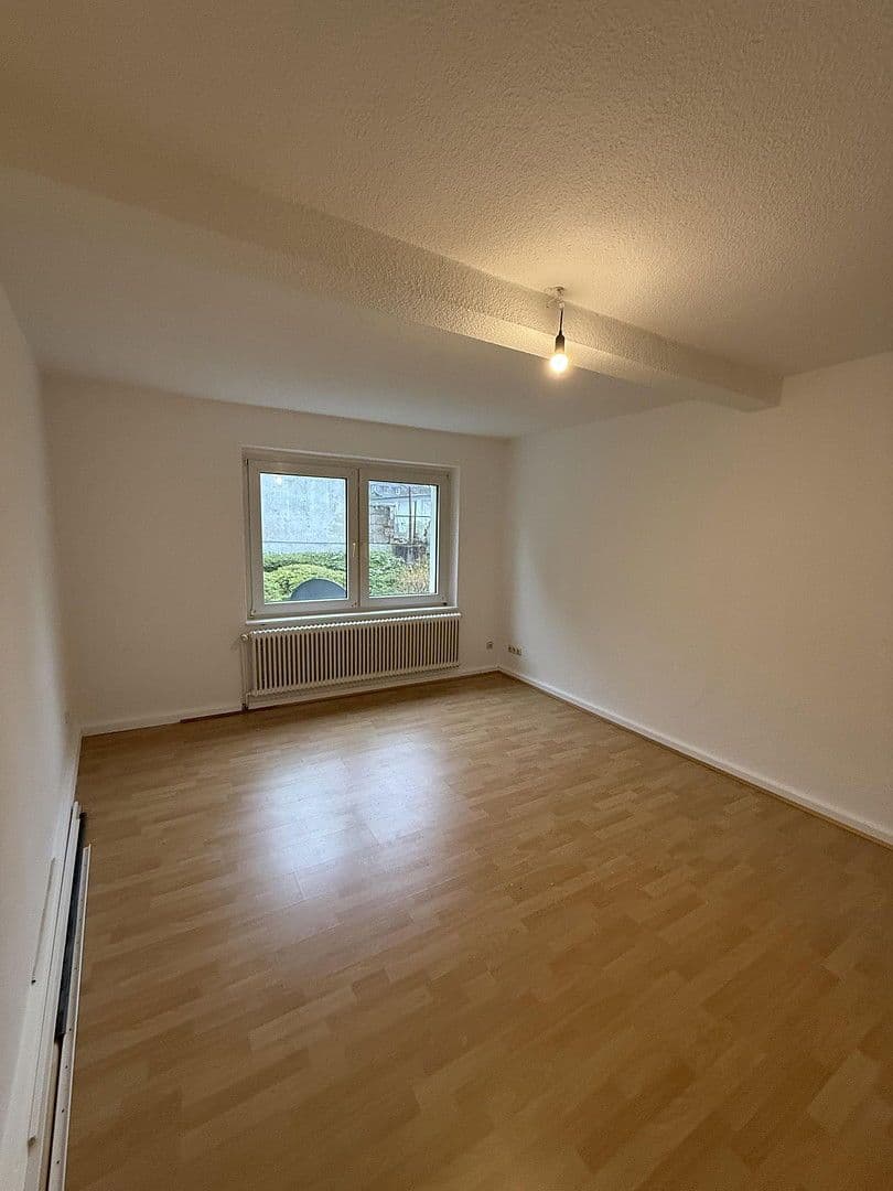 Prenájom bytu 2-izbový 62 m², Paradestr. 33, Wuppertal, Severné Porýnie - Westfálsko Prenájom bytu 2-izbový 62 m², Paradestr. 33, Wuppertal, Severné Porýnie - Westfálsko