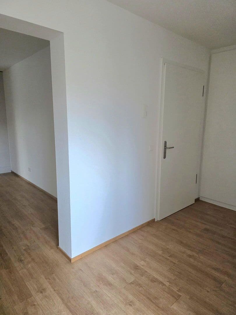 Prenájom bytu 2-izbový 69 m², Waldshut-Tiengen, Bádensko-Wurttembersko Prenájom bytu 2-izbový 69 m², Waldshut-Tiengen, Bádensko-Wurttembersko
