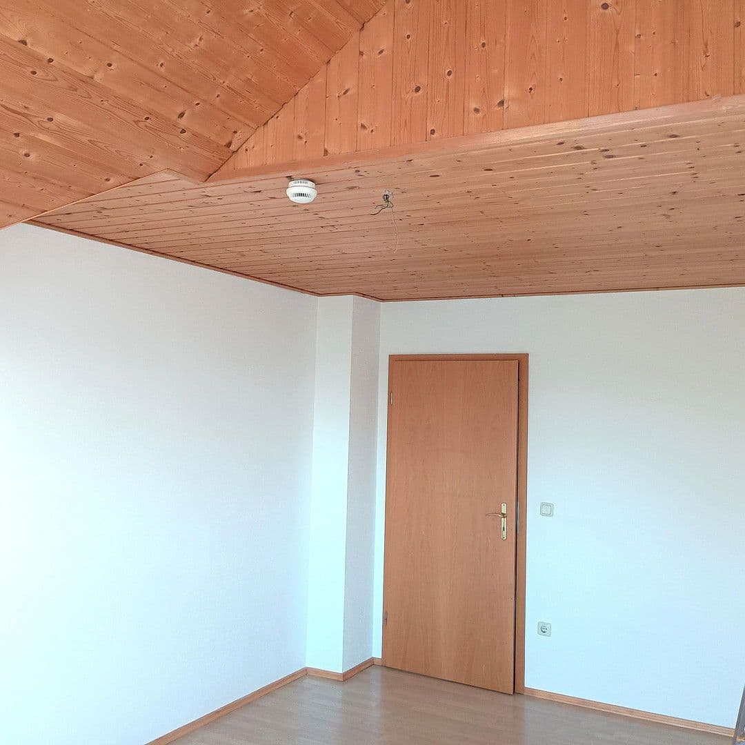 Predaj domu 129 m², pozemek 400 m², Raiffeisenweg 4, Perkam, Bavorsko Predaj domu 129 m², pozemek 400 m², Raiffeisenweg 4, Perkam, Bavorsko