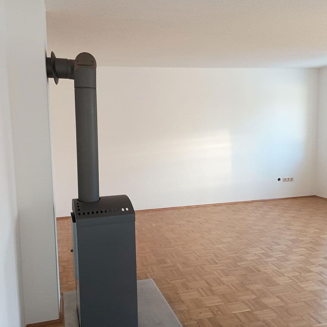 Predaj domu 129 m², pozemek 400 m², Raiffeisenweg 4, Perkam, Bavorsko Predaj domu 129 m², pozemek 400 m², Raiffeisenweg 4, Perkam, Bavorsko
