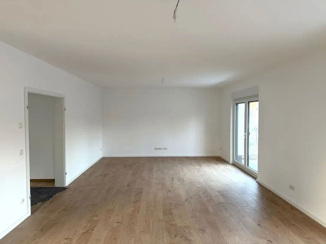 Prenájom domu 170 m², pozemek 441 m², Haydnstr. 42, Panketal, Brandenbursko Prenájom domu 170 m², pozemek 441 m², Haydnstr. 42, Panketal, Brandenbursko