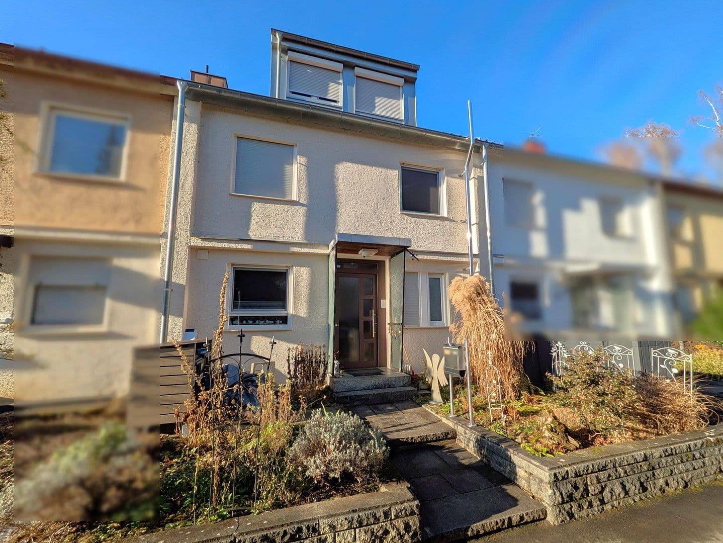 Predaj domu 159 m², pozemek 220 m², Plochingen, Bádensko-Wurttembersko Predaj domu 159 m², pozemek 220 m², Plochingen, Bádensko-Wurttembersko