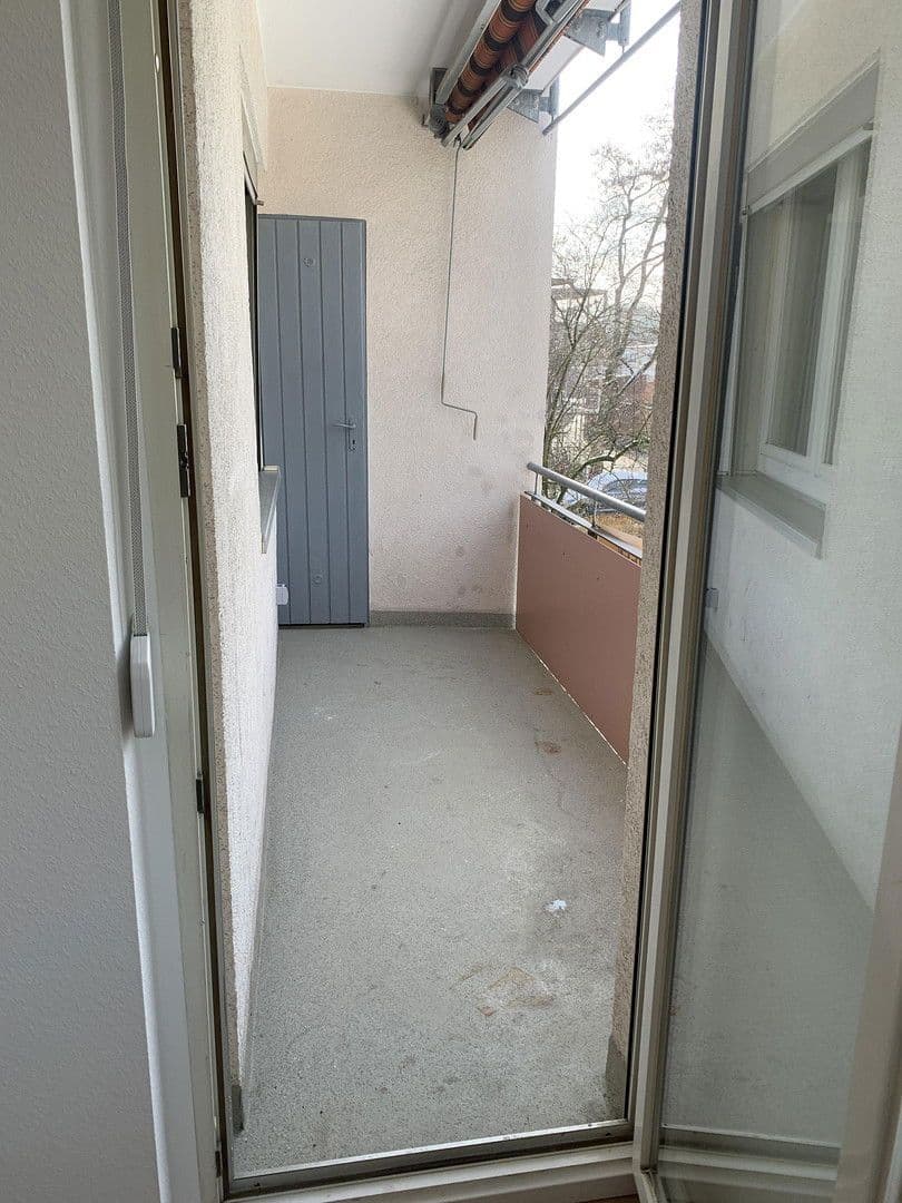 Prenájom bytu 3-izbový 70 m², Heinrich-Seliger-Straße 24, Frankfurt, Hesensko Prenájom bytu 3-izbový 70 m², Heinrich-Seliger-Straße 24, Frankfurt, Hesensko