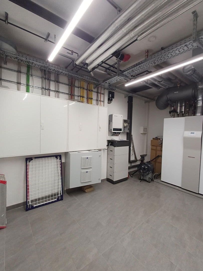 Predaj domu 243 m², pozemek 786 m², Hochbergweg1, Weilheim an der Teck, Bádensko-Wurttembersko Predaj domu 243 m², pozemek 786 m², Hochbergweg1, Weilheim an der Teck, Bádensko-Wurttembersko