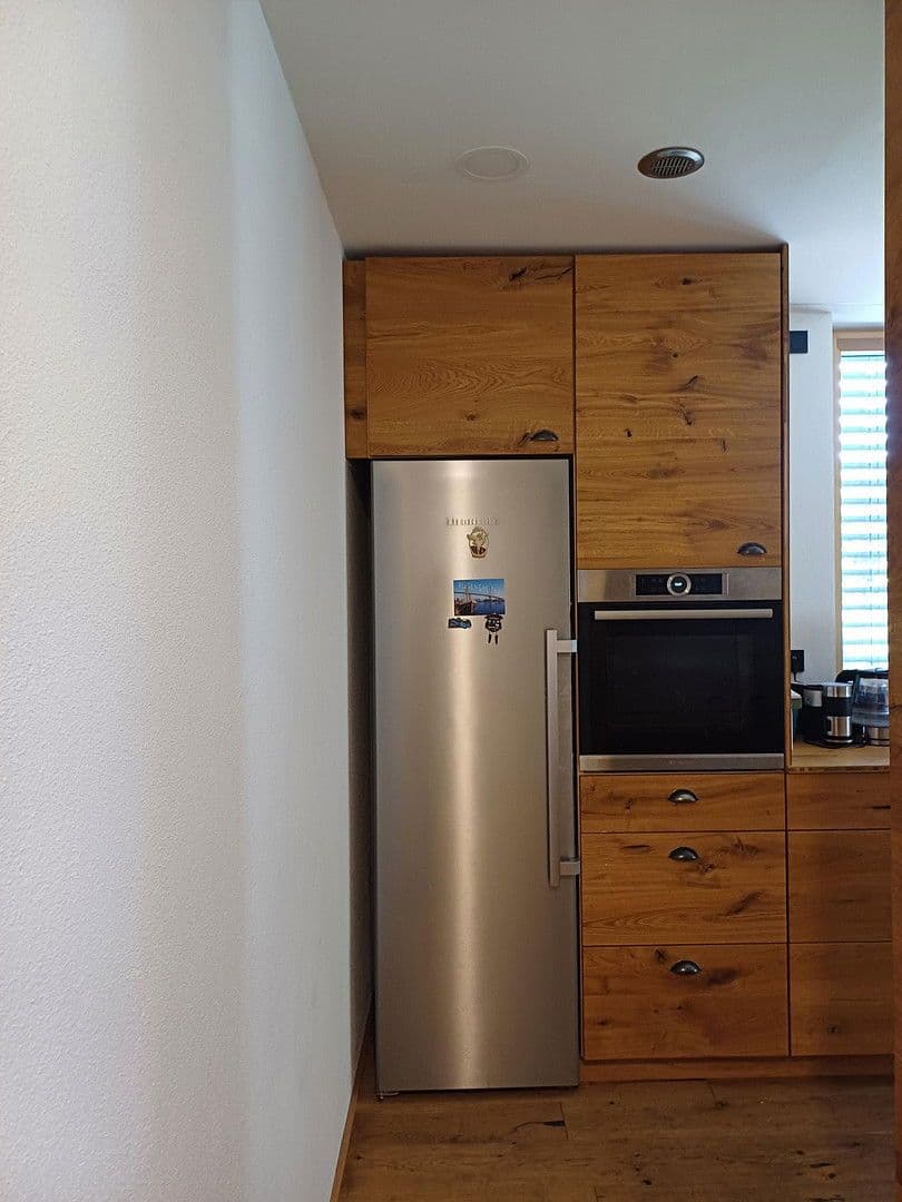 Predaj domu 243 m², pozemek 786 m², Hochbergweg1, Weilheim an der Teck, Bádensko-Wurttembersko Predaj domu 243 m², pozemek 786 m², Hochbergweg1, Weilheim an der Teck, Bádensko-Wurttembersko