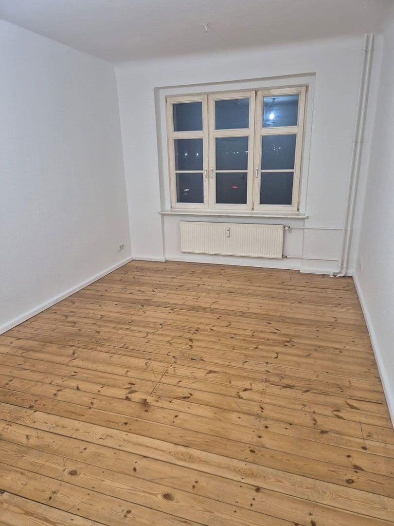 Prenájom bytu 2-izbový 57 m², Berlin - Treptow, Berlín Prenájom bytu 2-izbový 57 m², Berlin - Treptow, Berlín