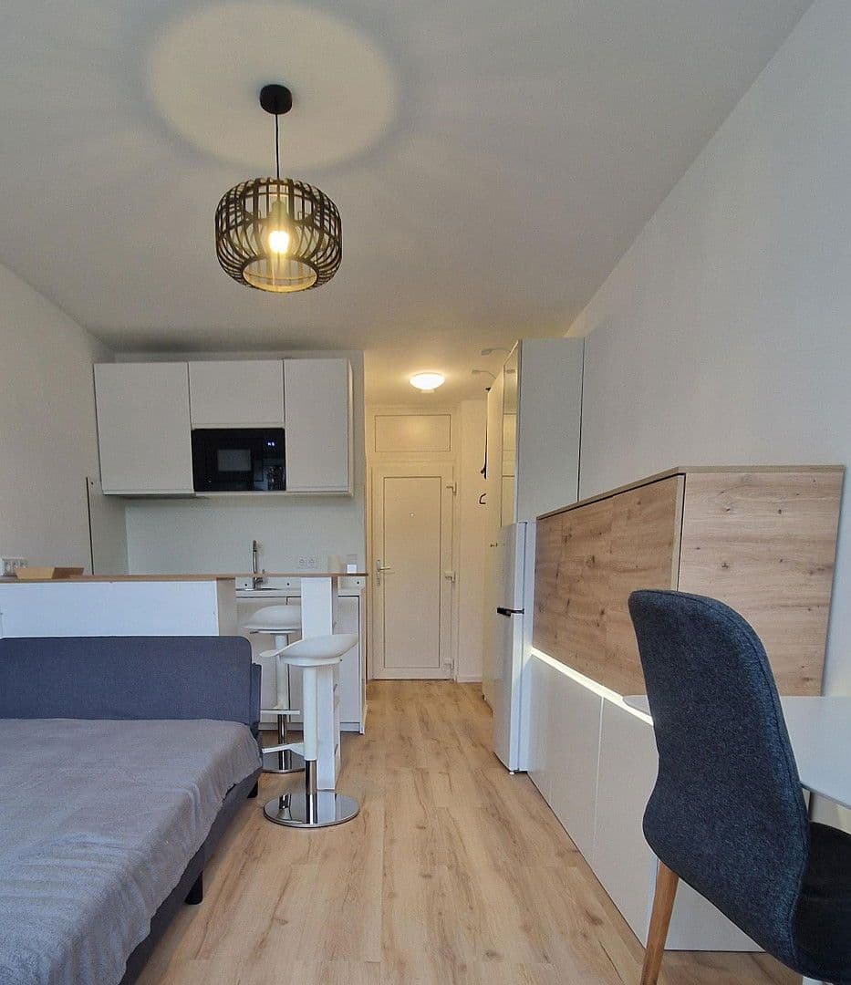 Prenájom bytu 1-izbový 27 m², München, Bavorsko Prenájom bytu 1-izbový 27 m², München, Bavorsko