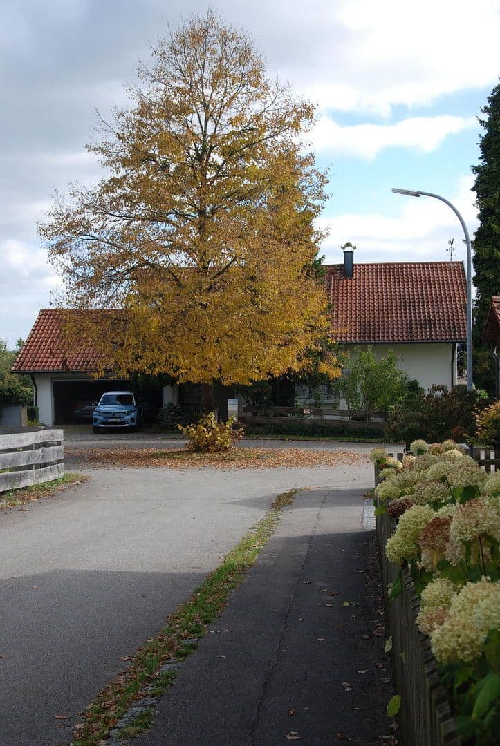 Predaj domu 220 m², pozemek 910 m², Flurstr. 5, 82288 Kottgeisering, Kottgeisering, Bavorsko Predaj domu 220 m², pozemek 910 m², Flurstr. 5, 82288 Kottgeisering, Kottgeisering, Bavorsko