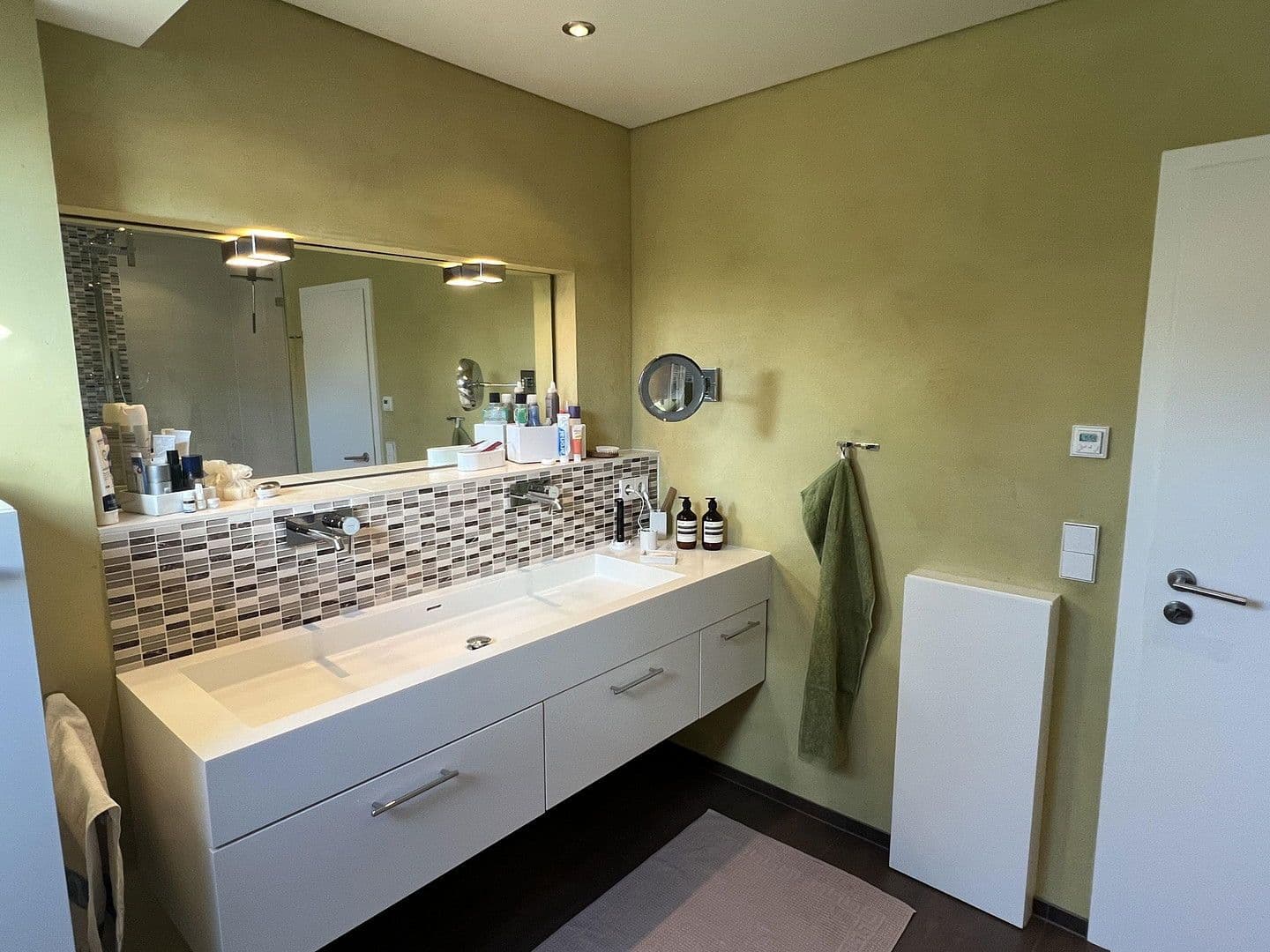 Predaj domu 220 m², pozemek 910 m², Flurstr. 5, 82288 Kottgeisering, Kottgeisering, Bavorsko Predaj domu 220 m², pozemek 910 m², Flurstr. 5, 82288 Kottgeisering, Kottgeisering, Bavorsko