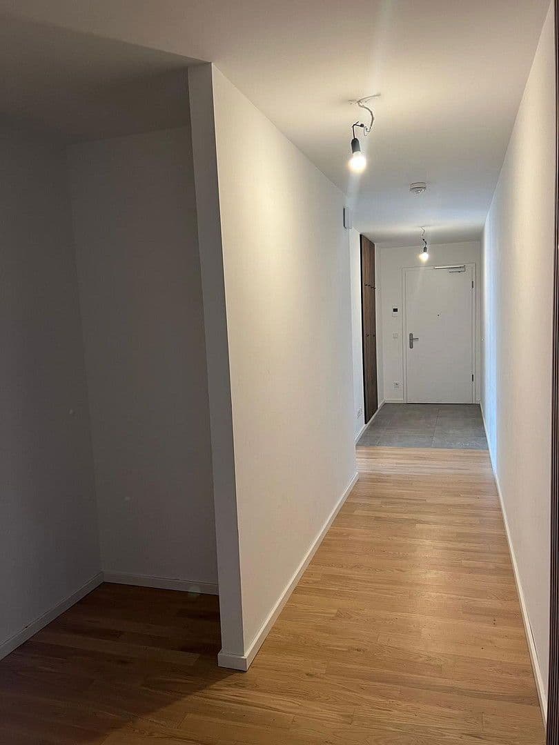 Prenájom bytu 3-izbový 104 m², Friedrich-Ebert-Straße 40-1, Seeheim-Jugenheim, Hesensko Prenájom bytu 3-izbový 104 m², Friedrich-Ebert-Straße 40-1, Seeheim-Jugenheim, Hesensko
