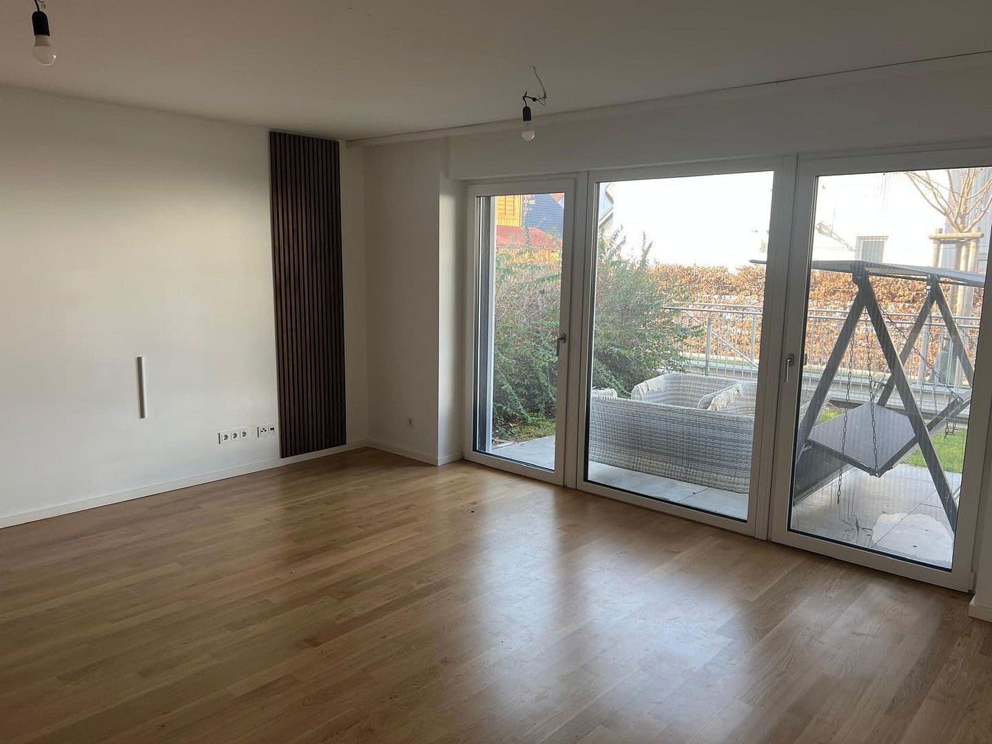Prenájom bytu 3-izbový 104 m², Friedrich-Ebert-Straße 40-1, Seeheim-Jugenheim, Hesensko Prenájom bytu 3-izbový 104 m², Friedrich-Ebert-Straße 40-1, Seeheim-Jugenheim, Hesensko