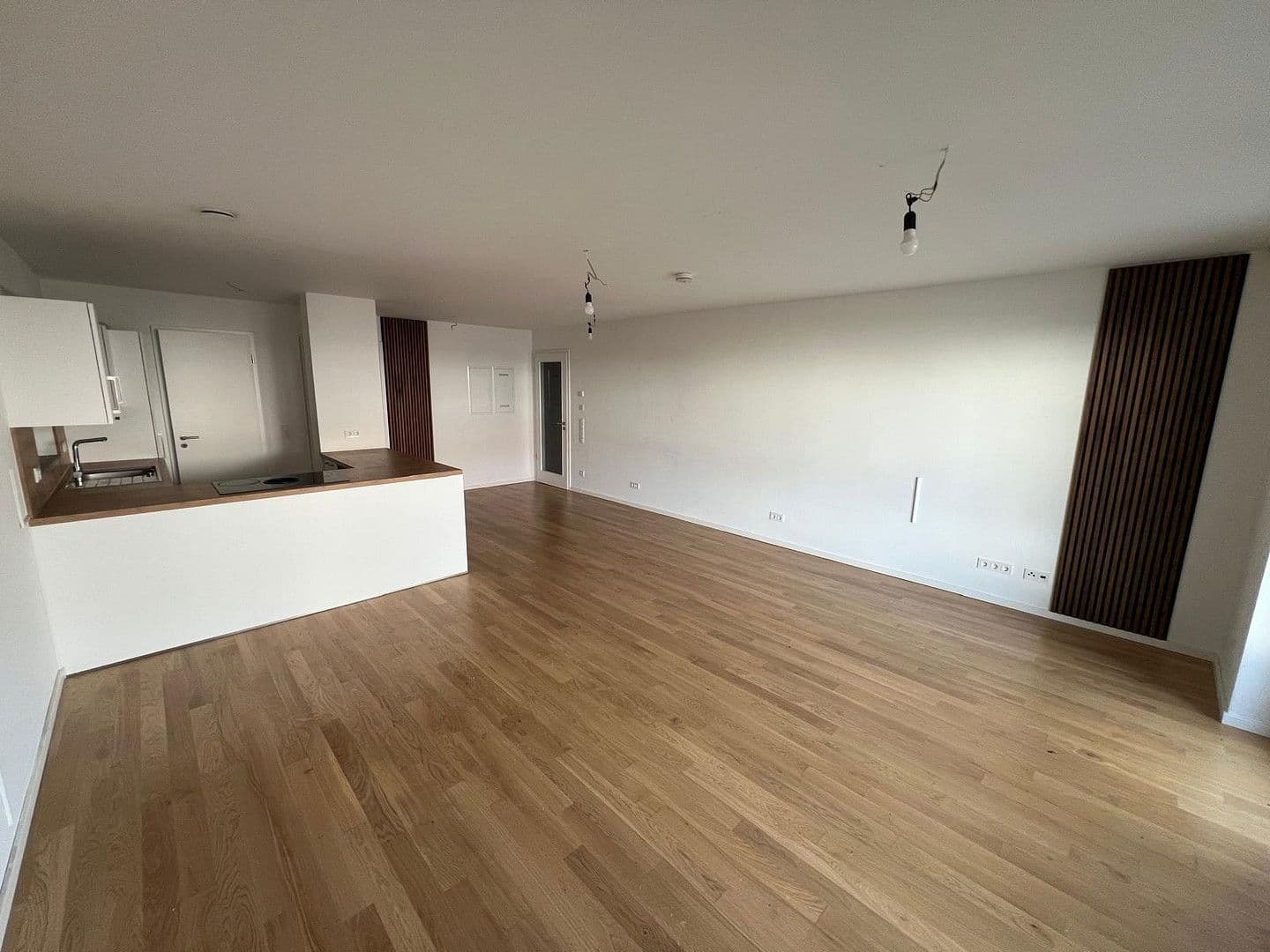 Prenájom bytu 3-izbový 104 m², Friedrich-Ebert-Straße 40-1, Seeheim-Jugenheim, Hesensko Prenájom bytu 3-izbový 104 m², Friedrich-Ebert-Straße 40-1, Seeheim-Jugenheim, Hesensko