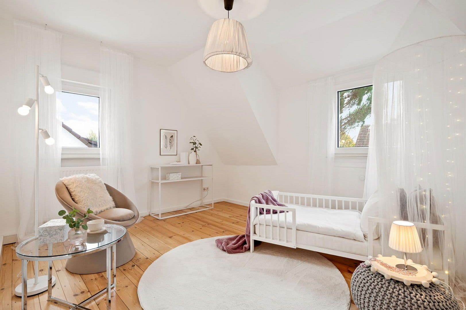 Predaj domu 110 m², pozemek 480 m², Nauroder Str. 71, Wiesbaden, Hesensko Predaj domu 110 m², pozemek 480 m², Nauroder Str. 71, Wiesbaden, Hesensko