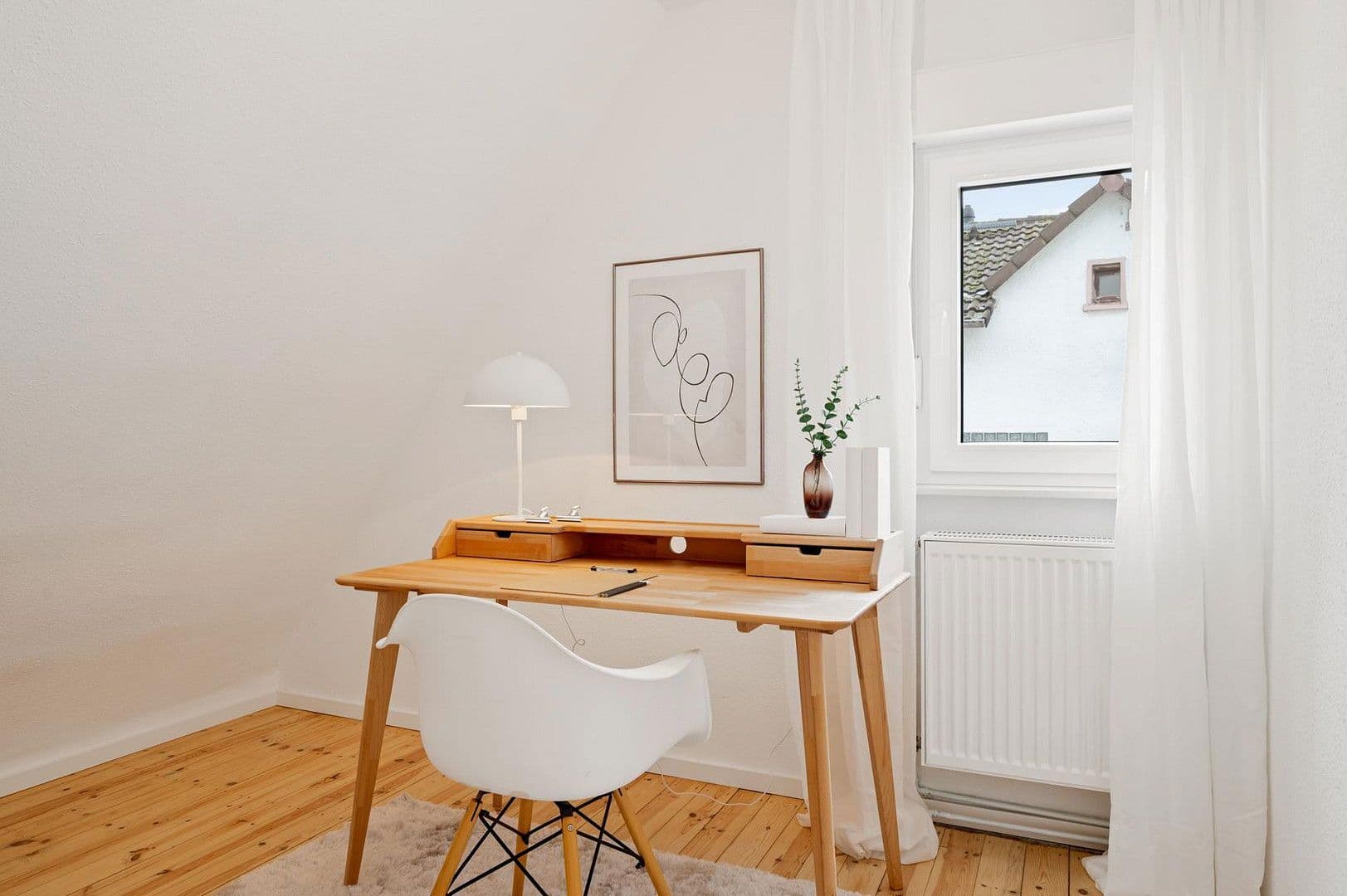 Predaj domu 110 m², pozemek 480 m², Nauroder Str. 71, Wiesbaden, Hesensko Predaj domu 110 m², pozemek 480 m², Nauroder Str. 71, Wiesbaden, Hesensko