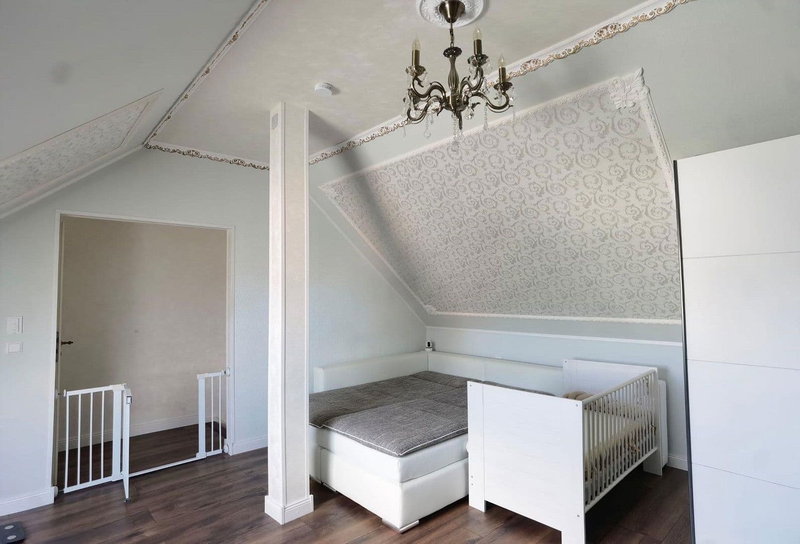 Predaj bytu 3-izbový 88 m², Nagold, Bádensko-Wurttembersko Predaj bytu 3-izbový 88 m², Nagold, Bádensko-Wurttembersko