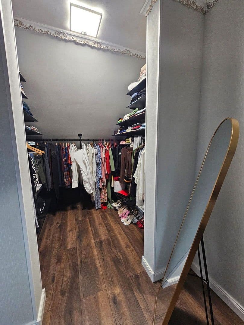 Predaj bytu 3-izbový 88 m², Nagold, Bádensko-Wurttembersko Predaj bytu 3-izbový 88 m², Nagold, Bádensko-Wurttembersko