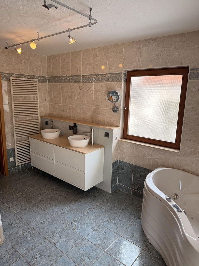 Predaj domu 266 m², pozemek 344 m², Idstein, Hesensko Predaj domu 266 m², pozemek 344 m², Idstein, Hesensko