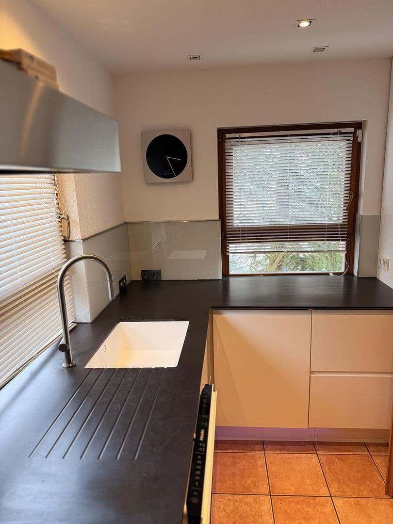 Predaj domu 266 m², pozemek 344 m², Idstein, Hesensko Predaj domu 266 m², pozemek 344 m², Idstein, Hesensko