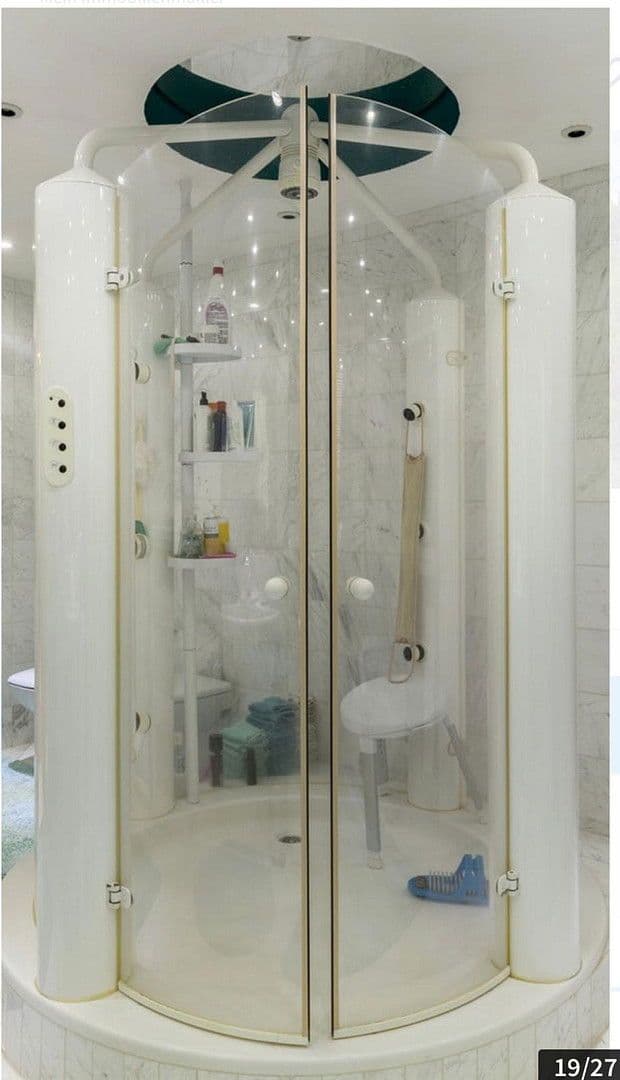 Prenájom bytu 4-izbový 140 m², Kaiserslautern, Porýnie-Falcko Prenájom bytu 4-izbový 140 m², Kaiserslautern, Porýnie-Falcko