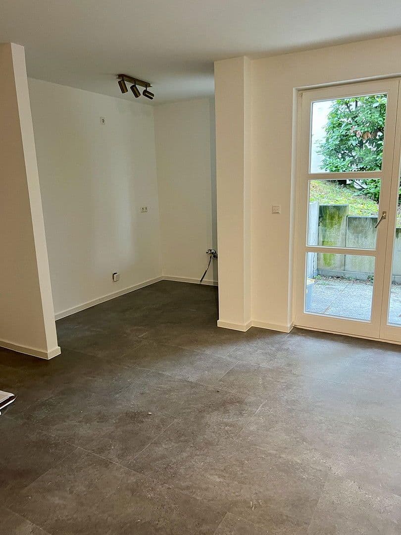 Prenájom bytu 1-izbový 36 m², Mühlweg 31, Schwaigern, Bádensko-Wurttembersko Prenájom bytu 1-izbový 36 m², Mühlweg 31, Schwaigern, Bádensko-Wurttembersko