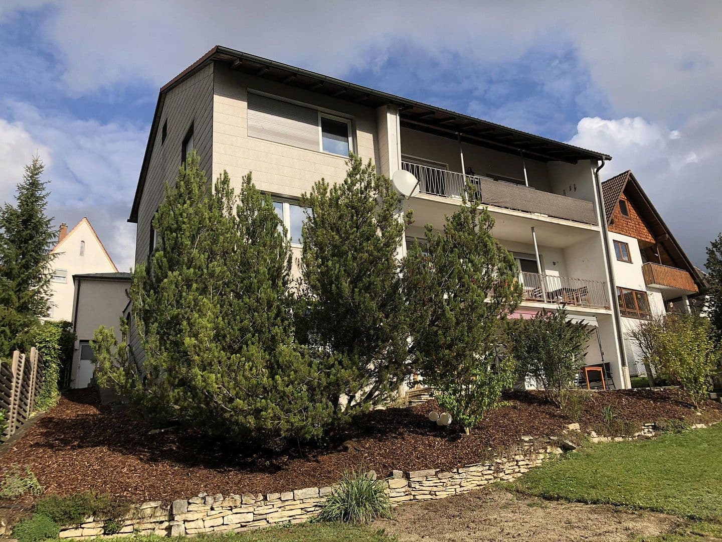 Predaj domu 297 m², pozemek 838 m², Blaustein, Bádensko-Wurttembersko Predaj domu 297 m², pozemek 838 m², Blaustein, Bádensko-Wurttembersko