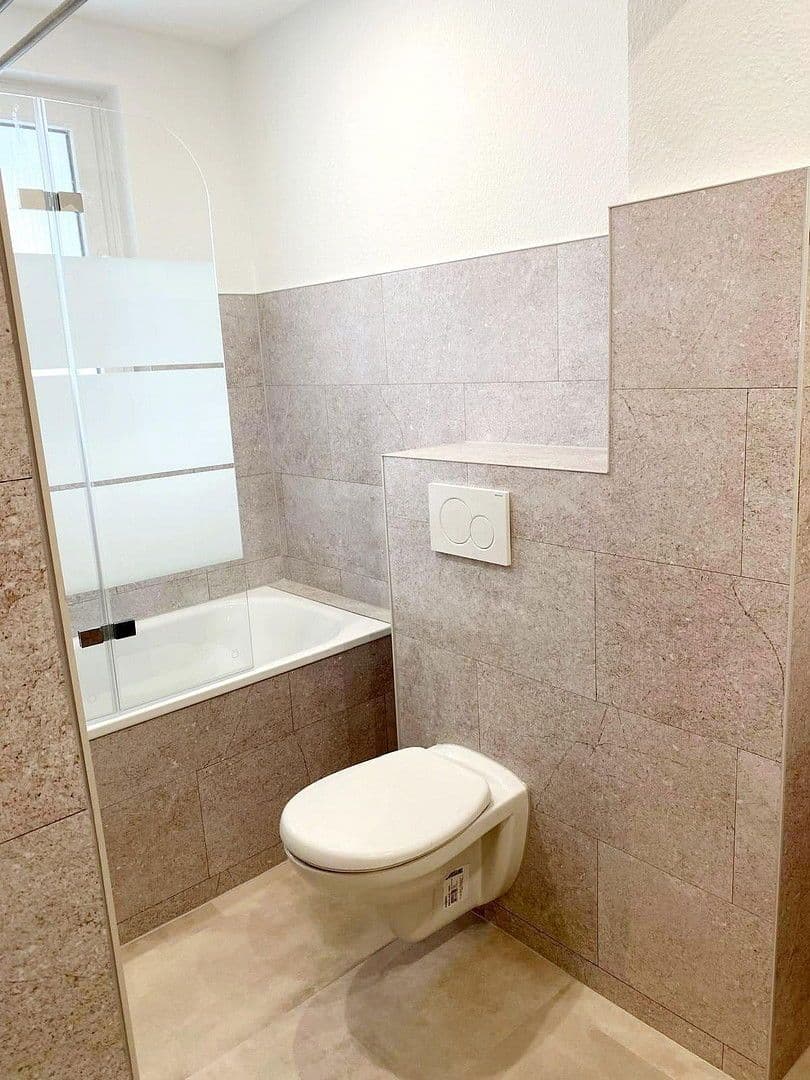 Prenájom bytu 2-izbový 52 m², Reichklarastr. 2a, Mainz, Porýnie-Falcko Prenájom bytu 2-izbový 52 m², Reichklarastr. 2a, Mainz, Porýnie-Falcko