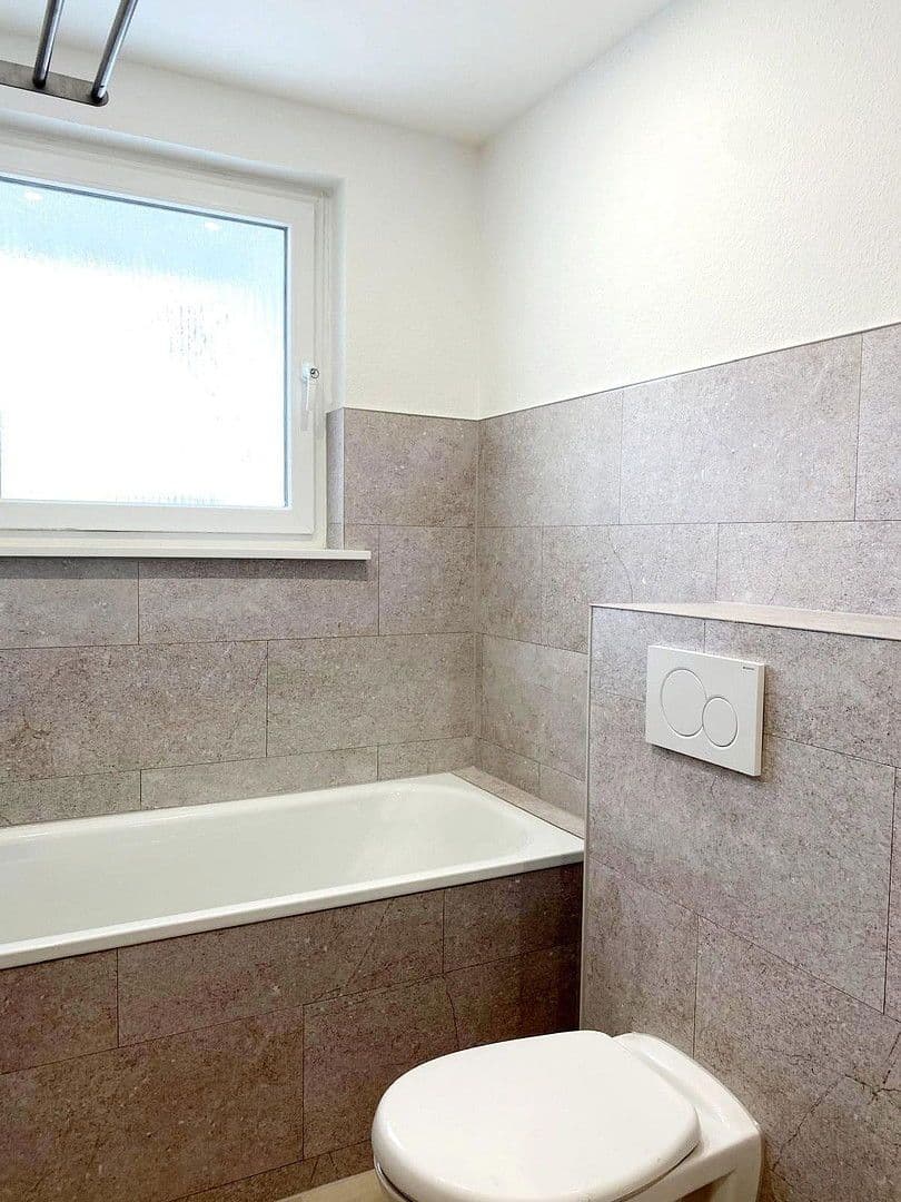 Prenájom bytu 2-izbový 52 m², Reichklarastr. 2a, Mainz, Porýnie-Falcko Prenájom bytu 2-izbový 52 m², Reichklarastr. 2a, Mainz, Porýnie-Falcko