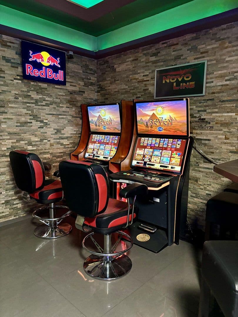 Prenájom nebytového priestoru 165 m², Mannheim, Bádensko-Wurttembersko Prenájom nebytového priestoru 165 m², Mannheim, Bádensko-Wurttembersko