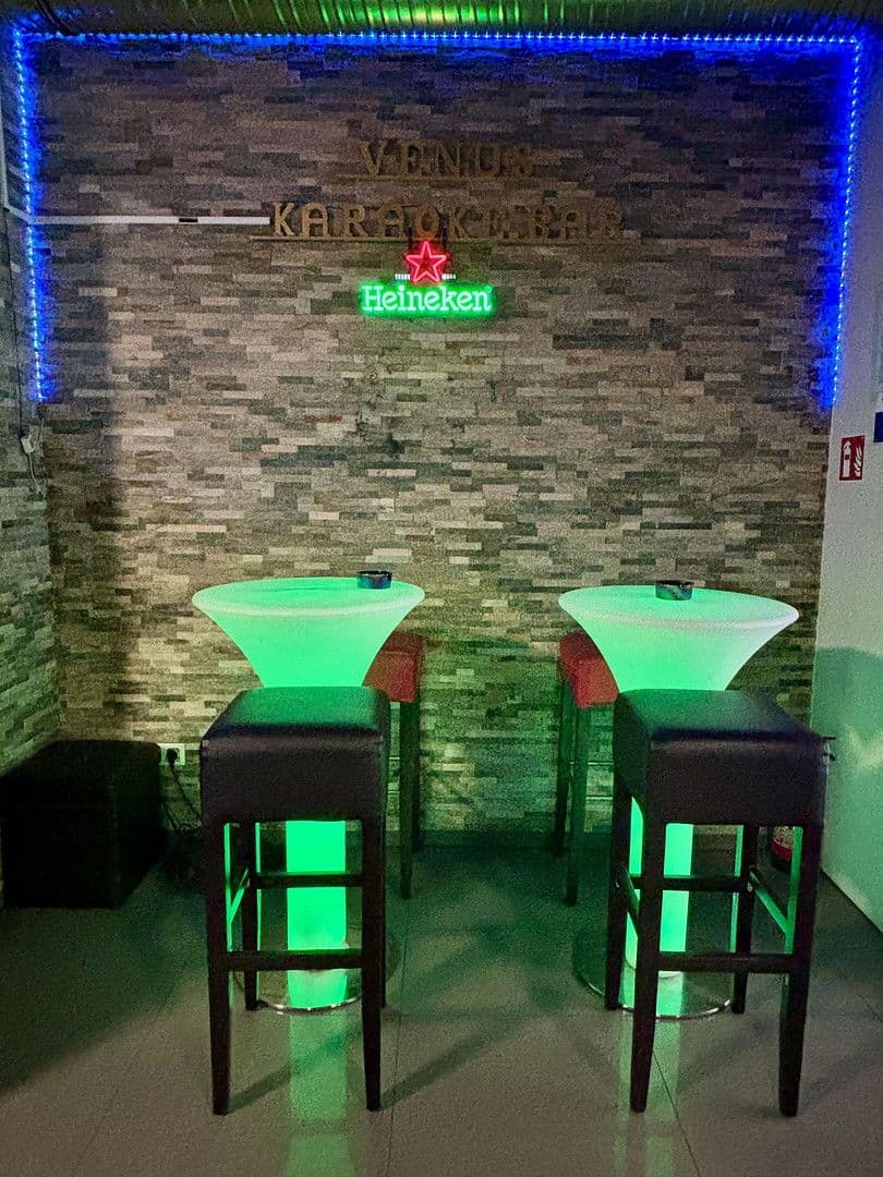 Prenájom nebytového priestoru 165 m², Mannheim, Bádensko-Wurttembersko Prenájom nebytového priestoru 165 m², Mannheim, Bádensko-Wurttembersko