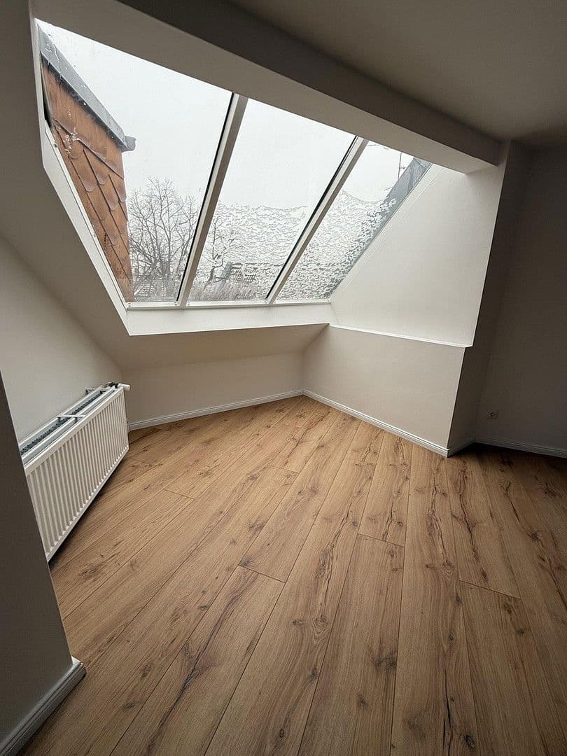 Prenájom bytu 3-izbový 152 m², Hohenzollerndamm, Berlin, Berlín Prenájom bytu 3-izbový 152 m², Hohenzollerndamm, Berlin, Berlín