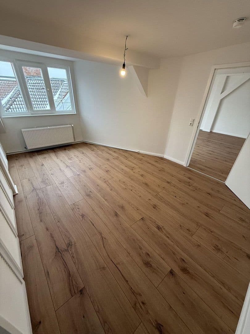 Prenájom bytu 3-izbový 152 m², Hohenzollerndamm, Berlin, Berlín Prenájom bytu 3-izbový 152 m², Hohenzollerndamm, Berlin, Berlín